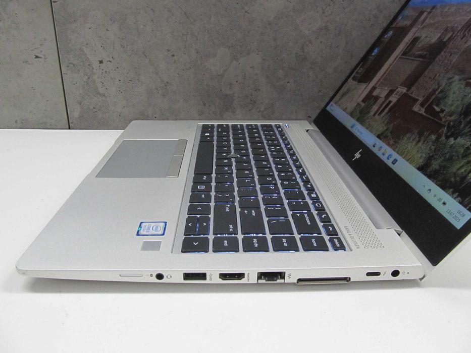 Aluminiowy HP EliteBook Dotyk 840 G6 i5 8265U 8GB 256SSD UHD Laptop