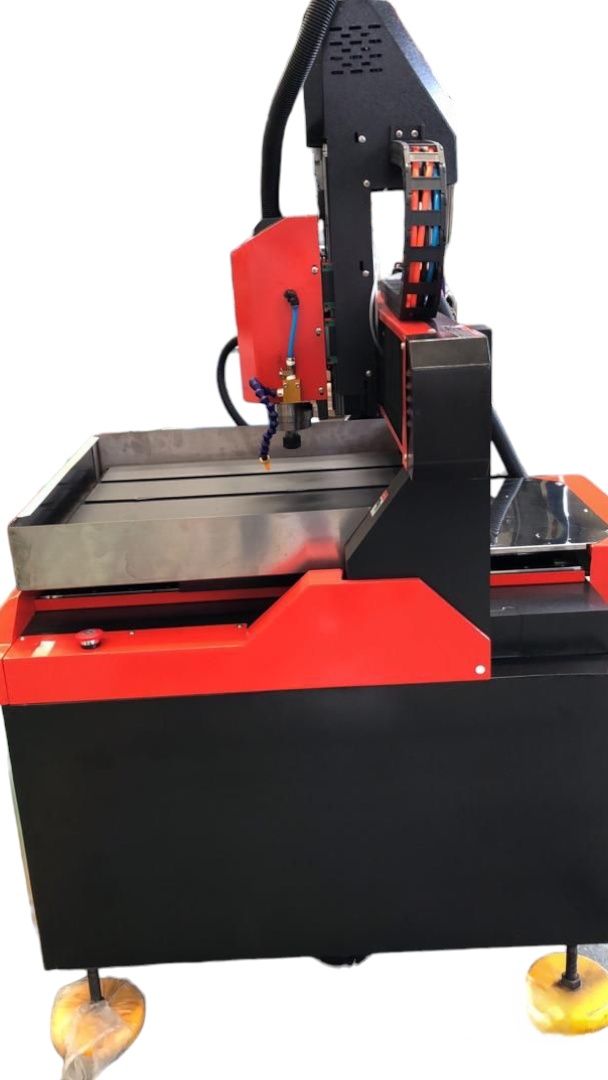 Máquina CNC/Fresadora 400x400mm para metais