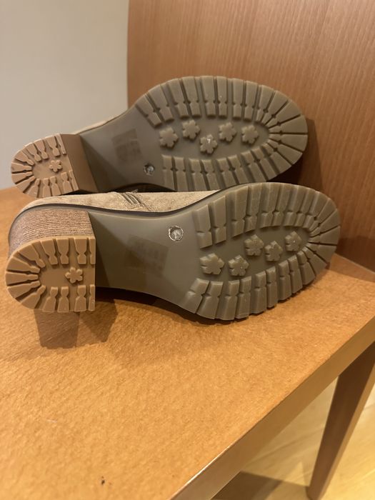 Botas camurca taupe