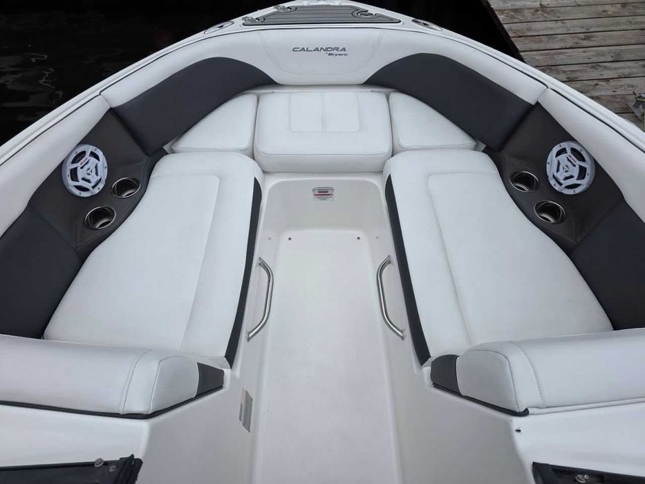 motorówka BRYANT CALANDRA 23 Volvo Penta 5.3 300HP [jak Cobalt]