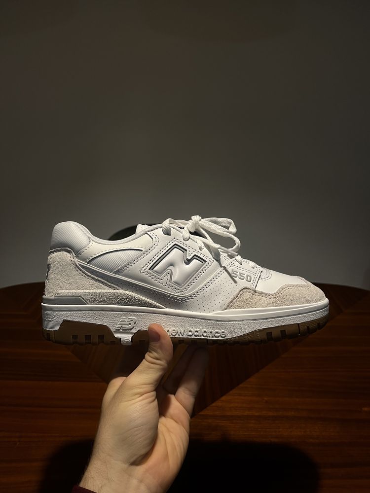 New Balance 550 Branco c/ sola em Gum