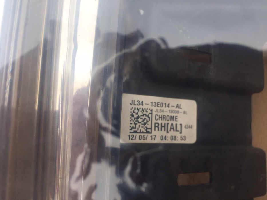 Ford F150 Lampy przod LED I zwykle  NOWE Roku 2018-20