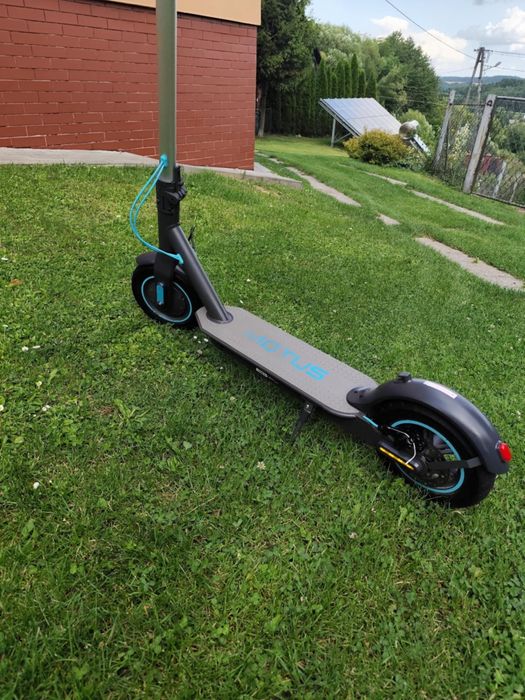 Hulajnoga Motus Scooter 10 Lite