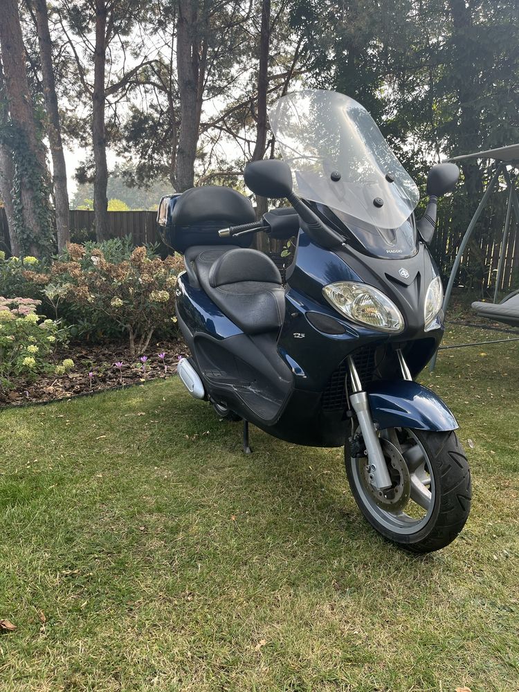 Skuter Piaggio X9 Evolution 125cm kat. B