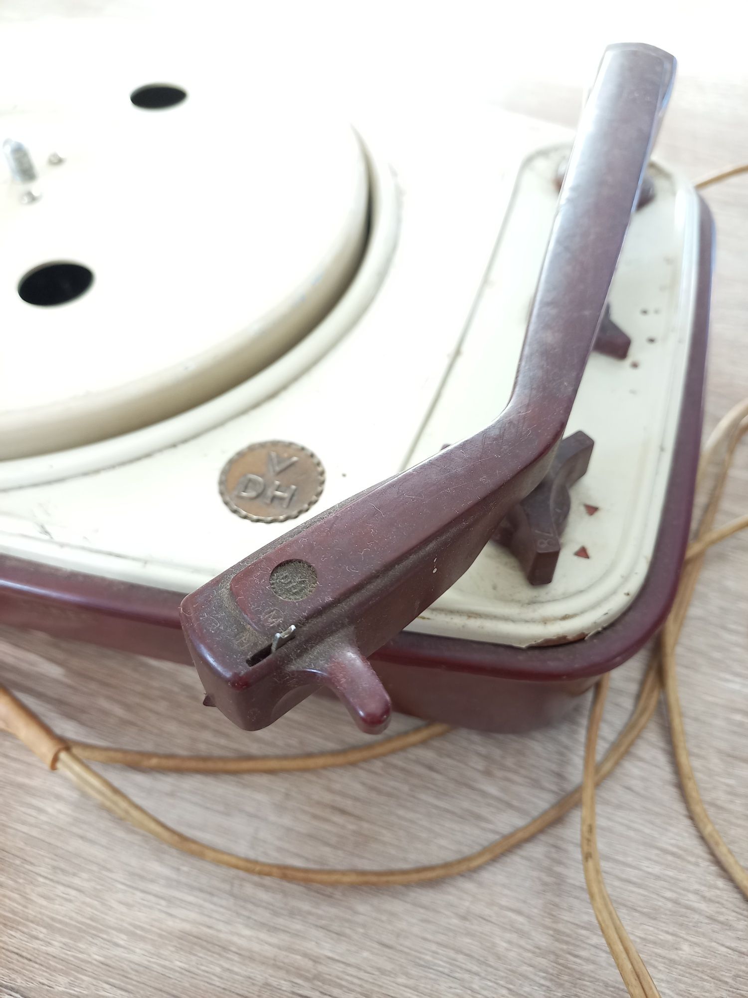 Gramofon adapter van der heem Erres do winyli ebonit ebonitowy metal