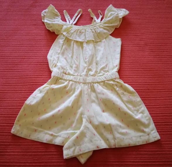 Vestidos/Macacões, 4-5 Anos