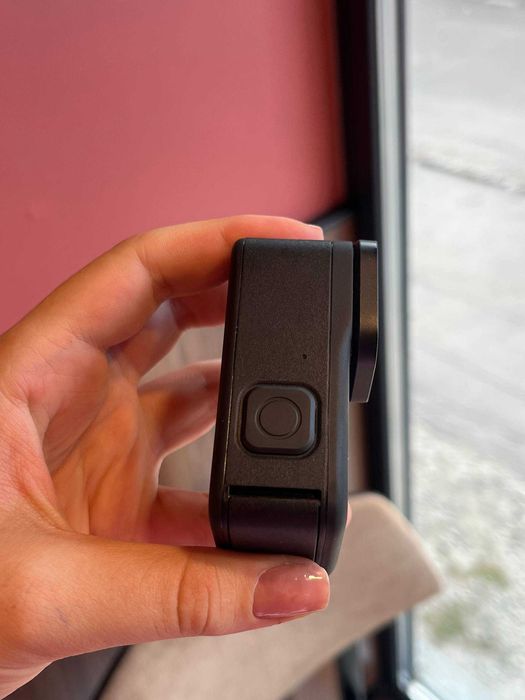 Екшн-камера GoPro Hero 13 з чудовим комплектом.