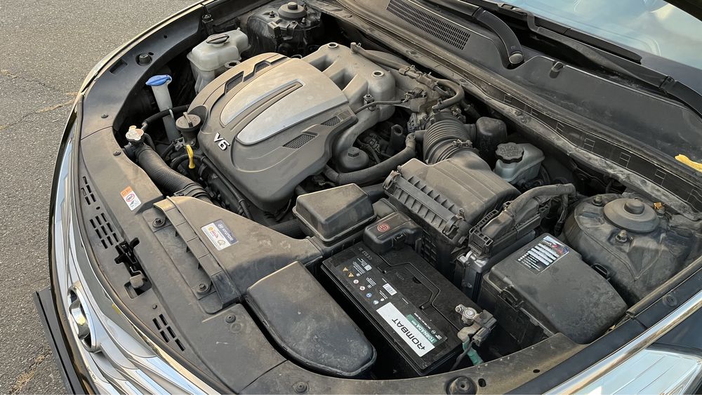 Продам хюндай Грандер 2012 года .