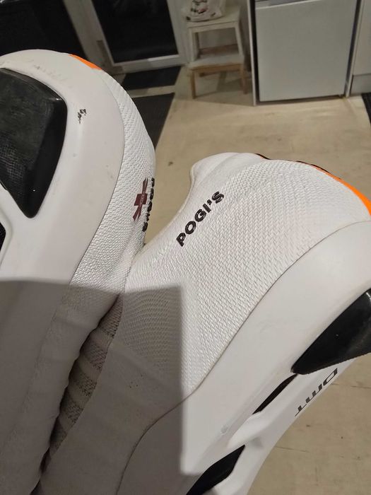 Sapatos estrada DMT KRSL POGIS