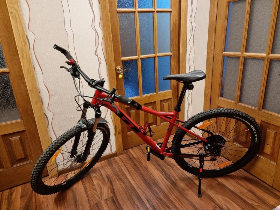 Велосипед GT Avalanche Elite