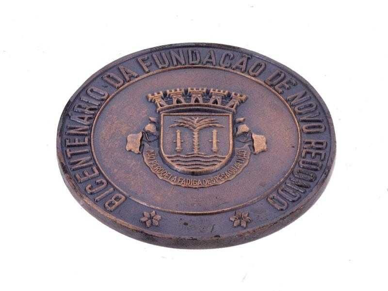 Angola - medalha bicentenário da fundação de Novo Redondo