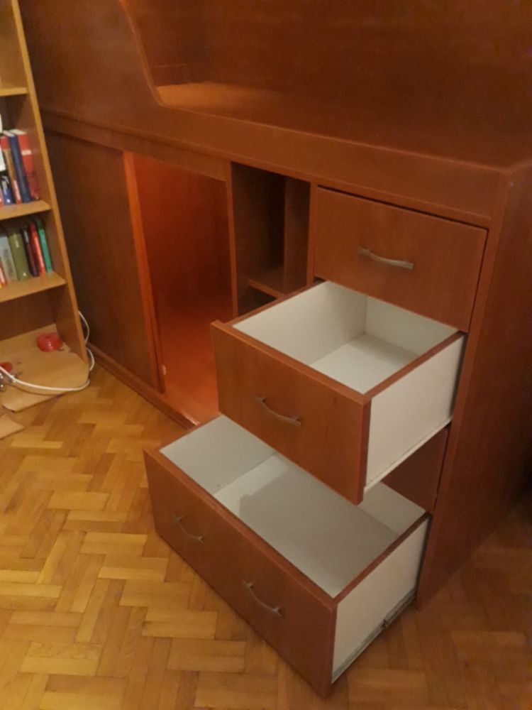 Łóżko z szafkami z garberobą anteresola łóżko młodzieżowe