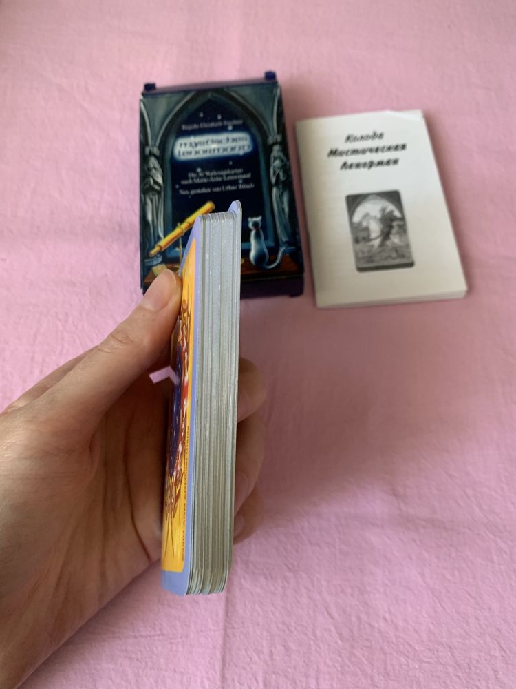 Віддам колоди за донат/шоколадку (Таро Уейта, Манара, Ленорман) б/у