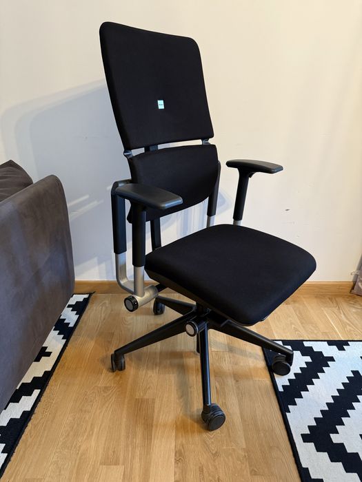 Krzesło na kółkach biurowe STEELCASE Please V2