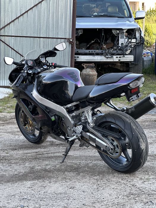 Kawaski ninja zx9r