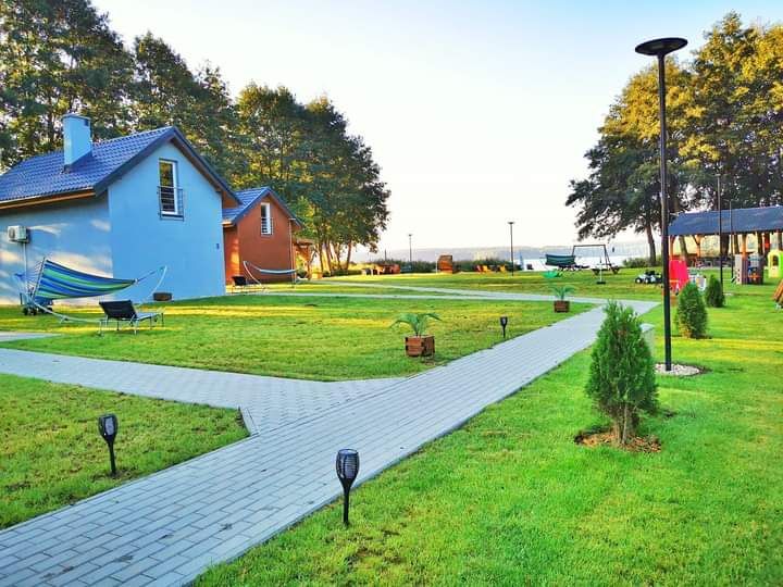 Domki nad jeziorem, BALIA W CENIE, plaża, pomost, SAUNA ZEWNĘTRZNA
