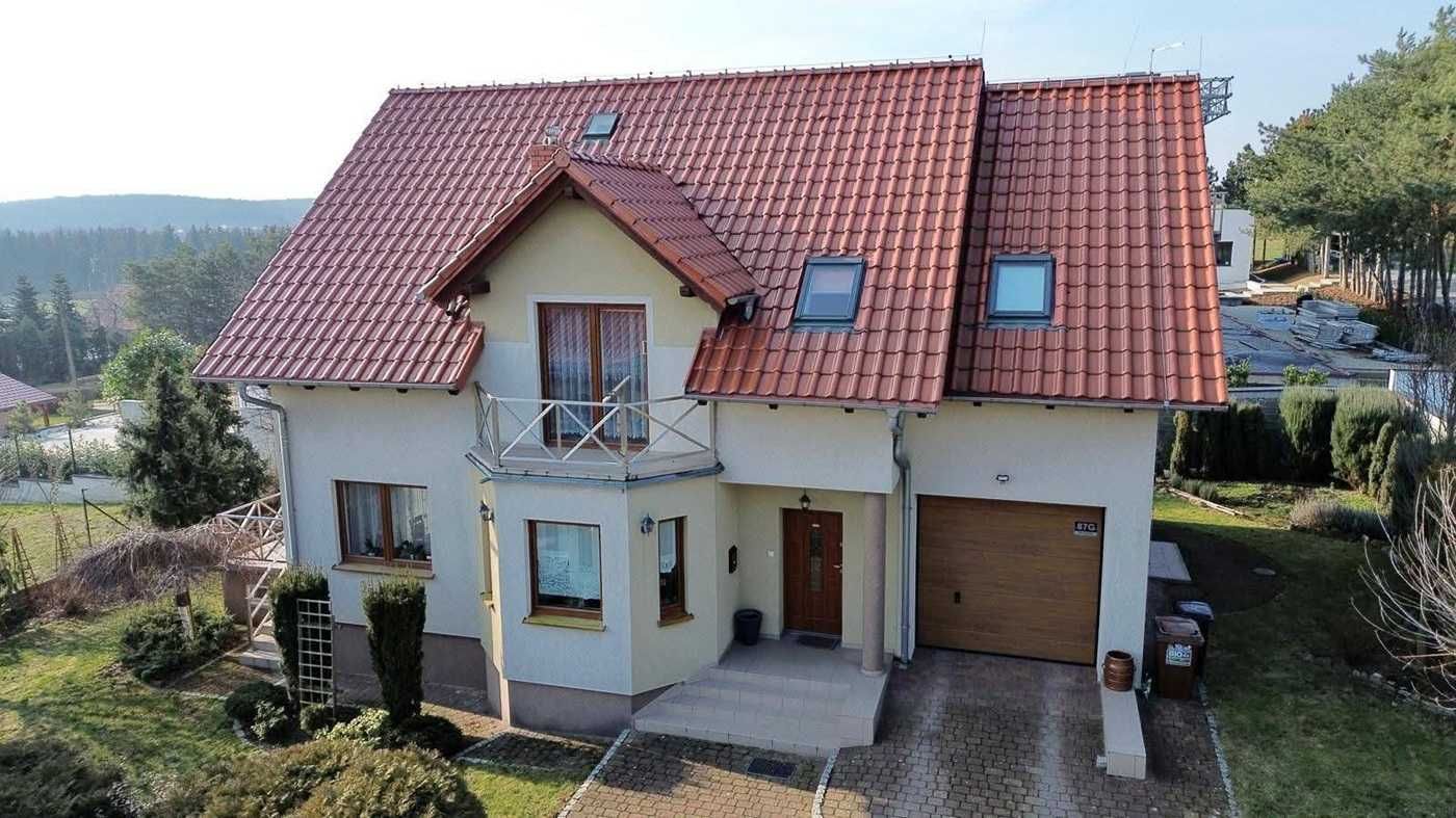 Dom z widokiem na jezioro