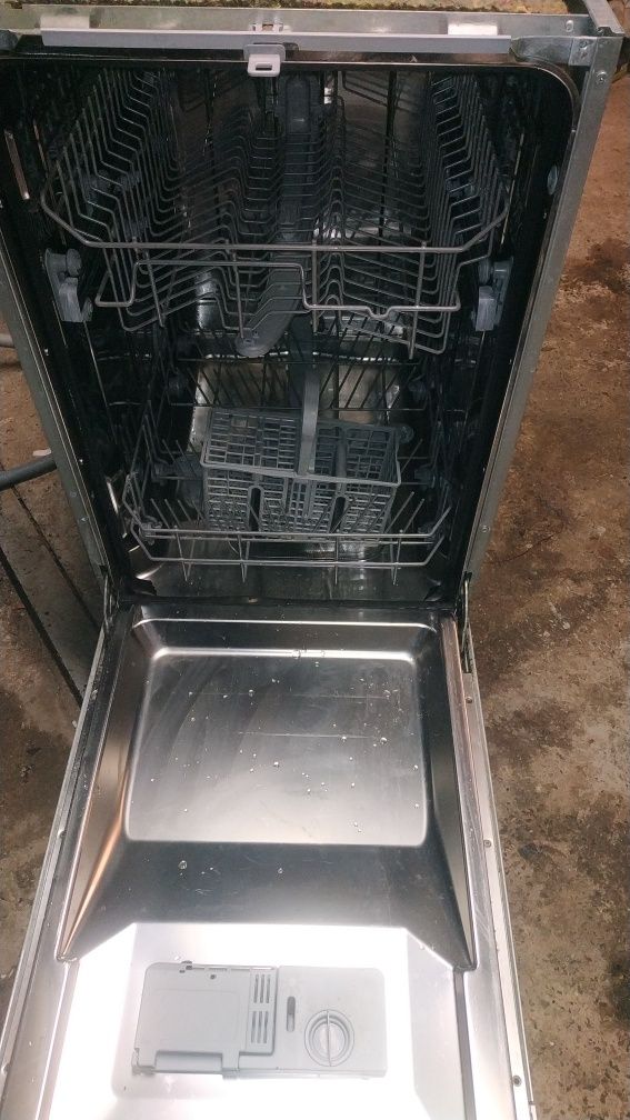 Посудомоечная машина HOTPOINT-ARISTON LSTF 7B019 EU