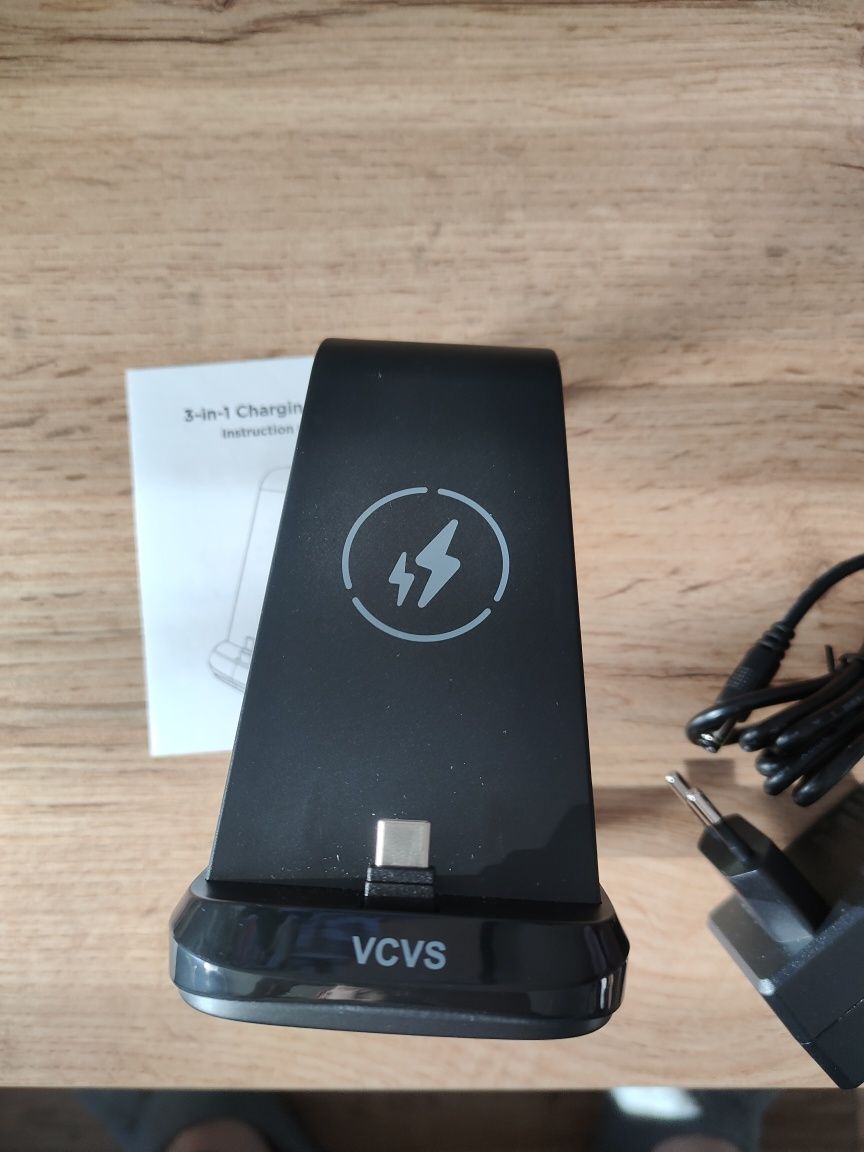 Ładowarka indukcyjna VCVS 3 w 1