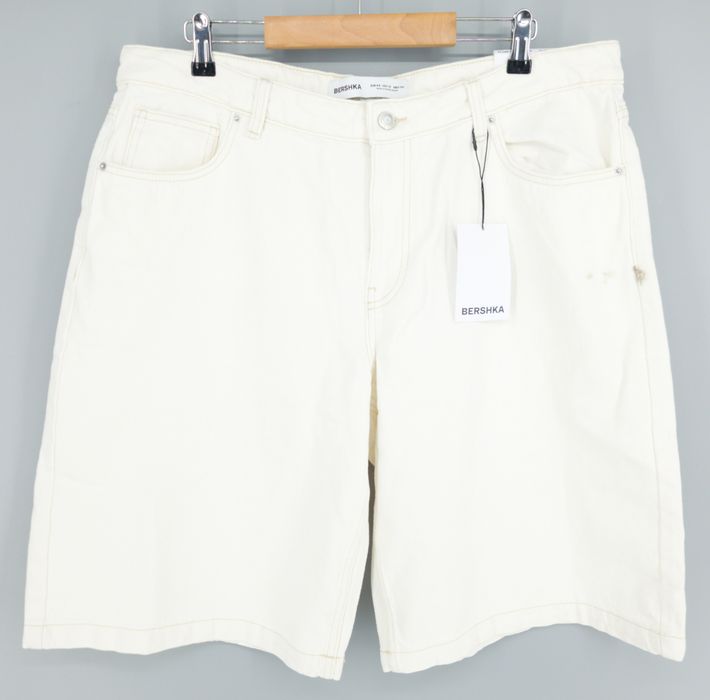Spodenki jeansowe baggy Bershka 44