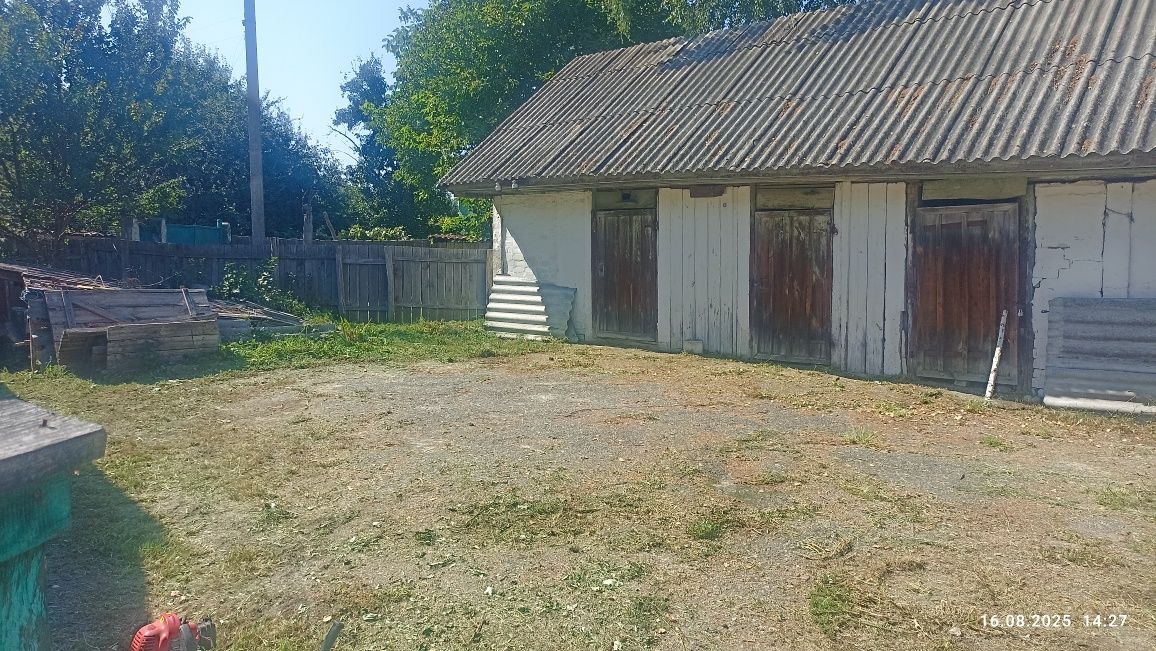 Продам будинок.Село Горбачі . Чернігівська область