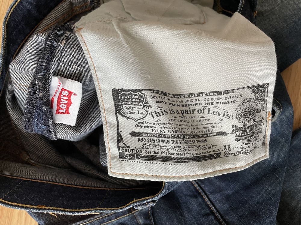 Levis 501 spodnie jeansowe S