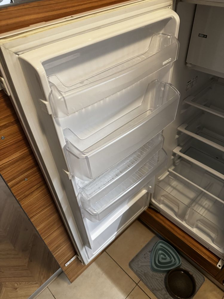 Lodówka do zabudowy BEKO RBI 2301