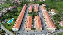 Moradia T4 em Condomínio Fechado
