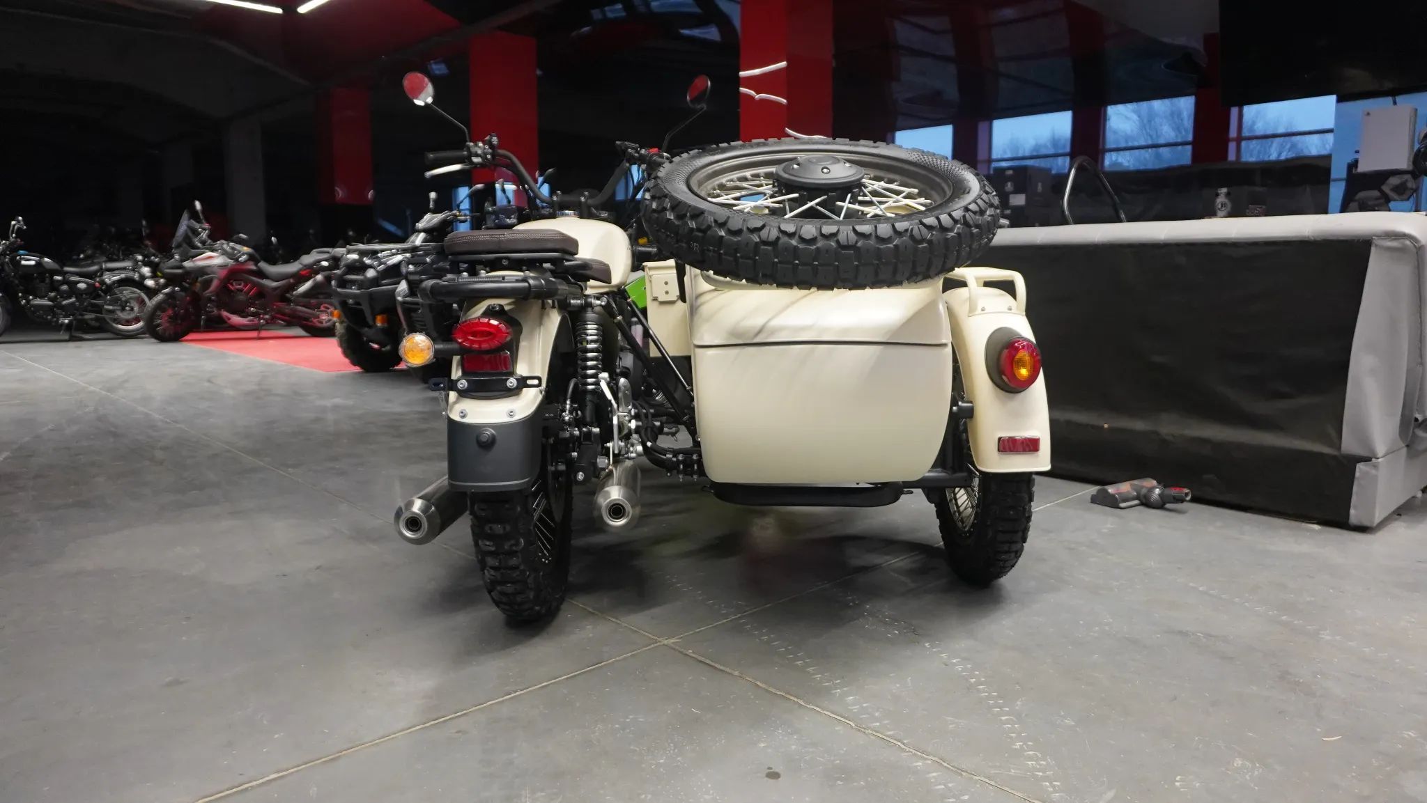 SWM  Sidecar “URBAN 525” SAND Salon Tarnów NOWOŚĆ