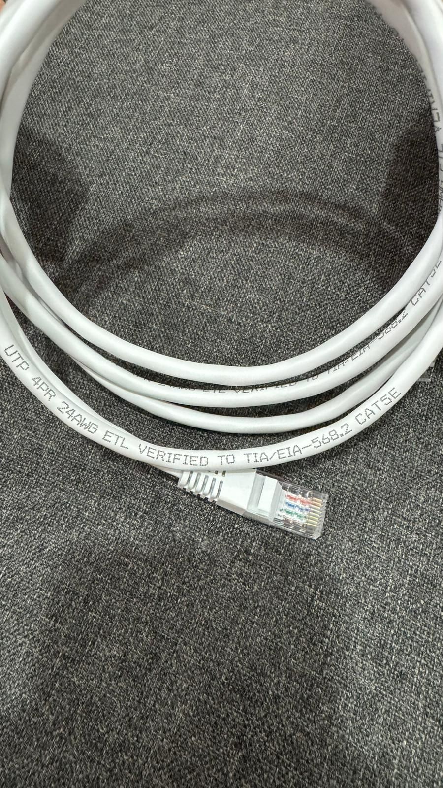 Cabo de Rede UTP CAT5E 24AWG RJ45 (1,80cm)
