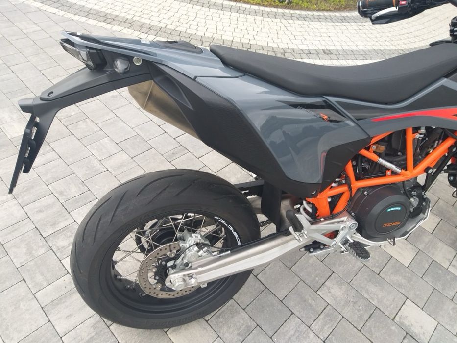 KTM 690 Super Moto 2022 r.