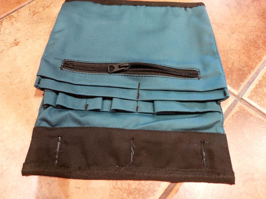 Torba na narzędzia do spodni.