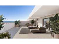 Top floor T2 com grande terraço, vista mar e piscina em Cabanas de ...
