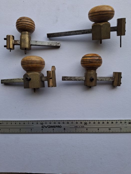 Graminhos Facas Luthier e Plainas mini Marcenaria