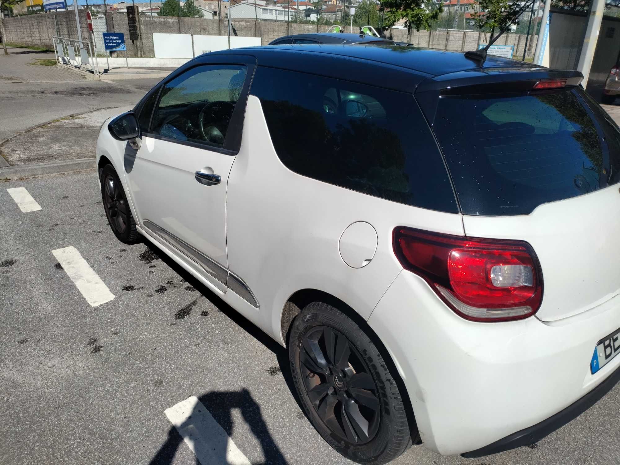 DS3 Impecável, revisão e vistoria feitos.