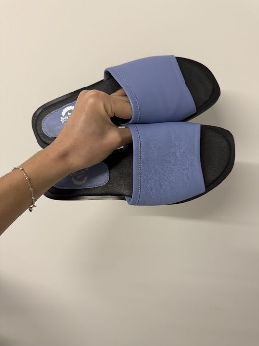 Шльопанці, шкіряні, 36 розмір