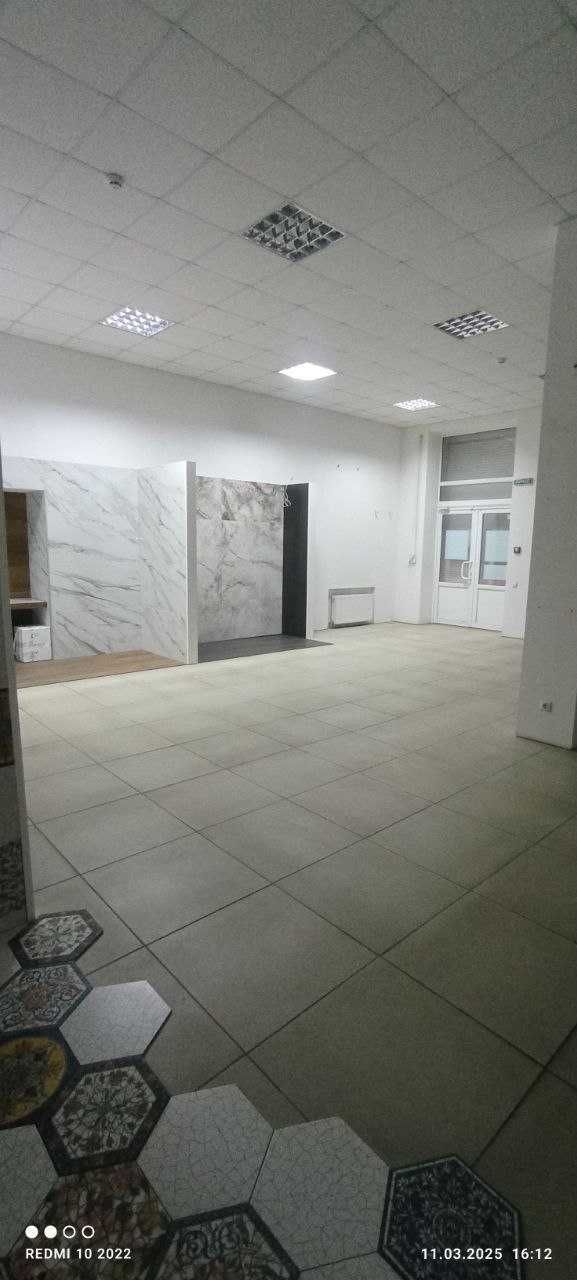 Оренда приміщення 127м в центрі міста з окремим входом