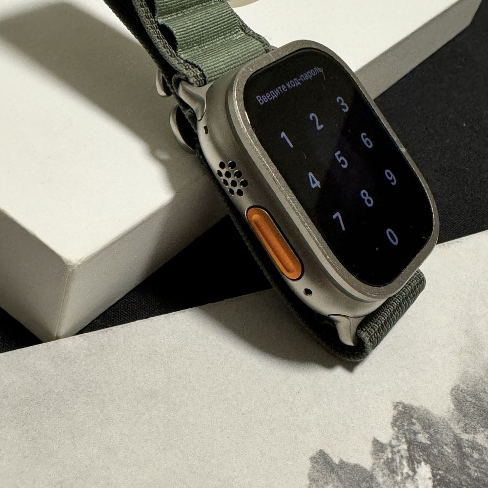 Продам Apple Watch Ultra 49mm Titanium Green Alpine Loop M