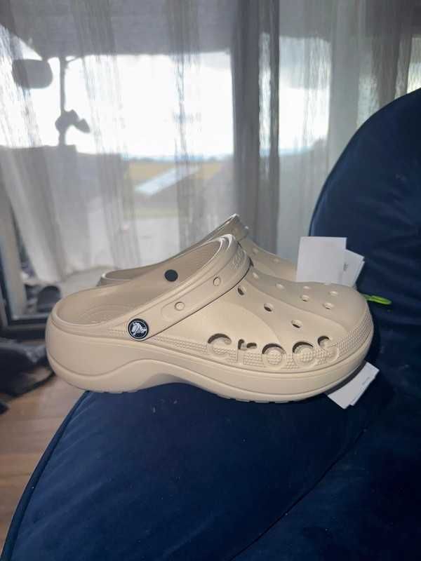 Crocs Baya Beżowe w10 roz. 41-42 Nowe