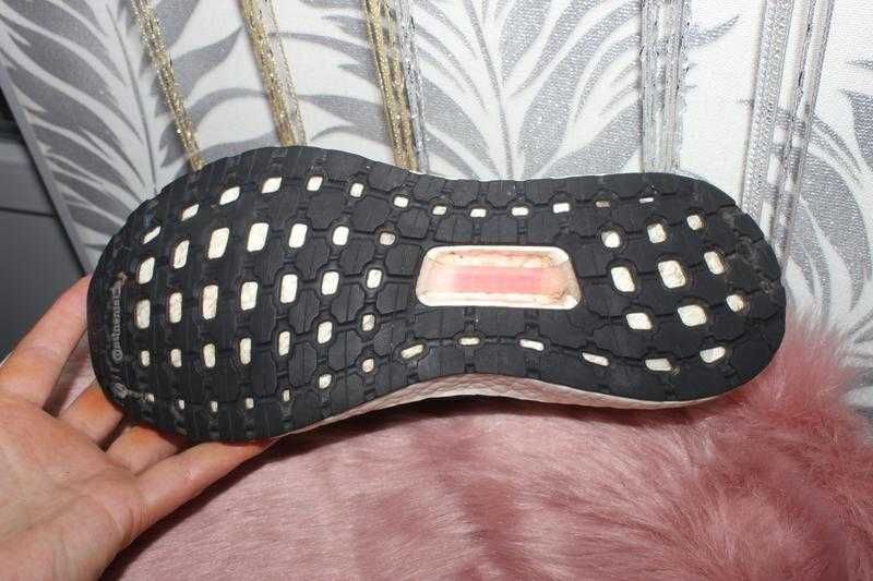 Adidas кросівки 25 см устілка