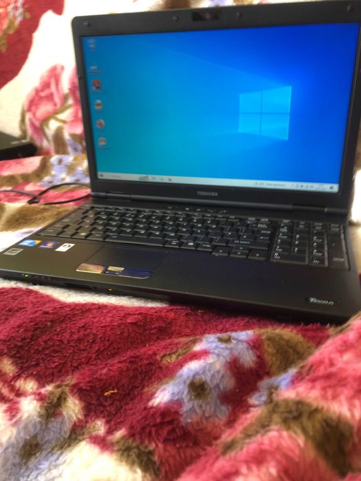 Laptop Toshiba Tecra A11 Intel I3 2X2.53GHZ 8GB  Ram DDR3 240GB SSD