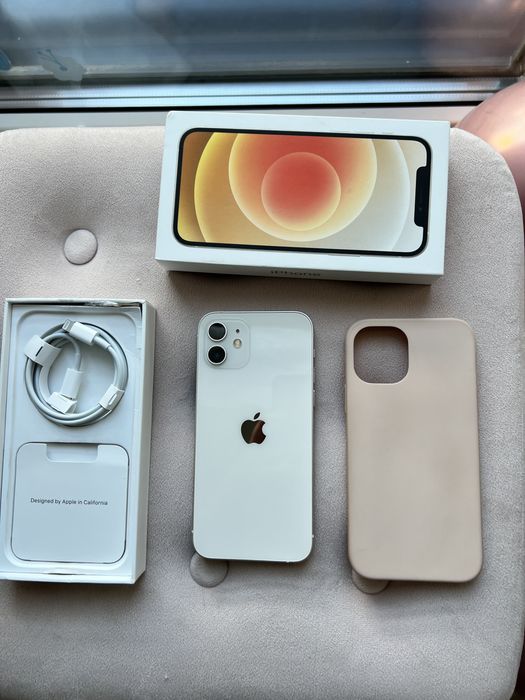 Iphone 12.