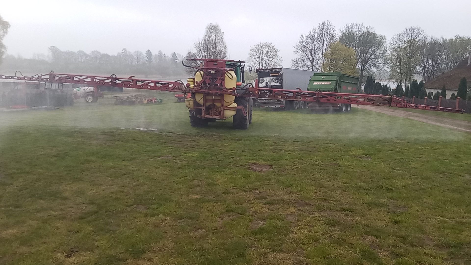 Opryskiwacz zawieszany Hardi Master 18m 1000L