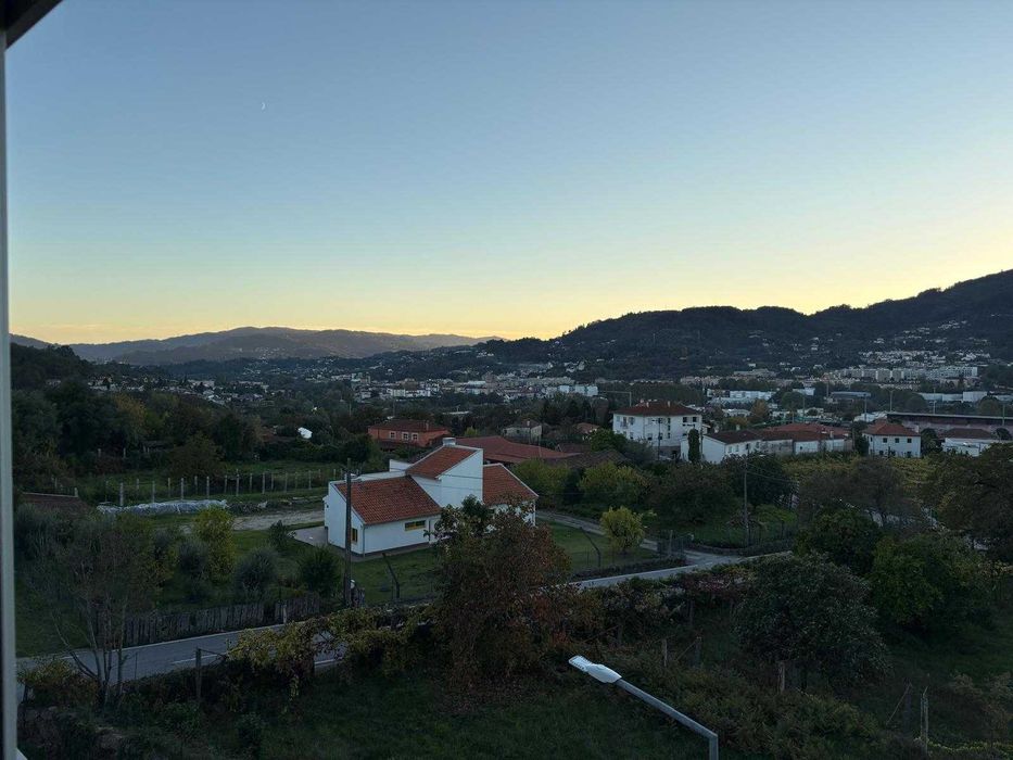 Apartamento t4 com terraço