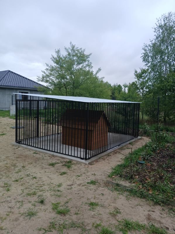 Kojec dla psa. Szybkie terminy realizacji.