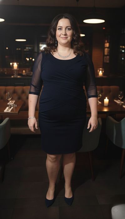 Sukienka wyszczuplające maskująca brzuch 46