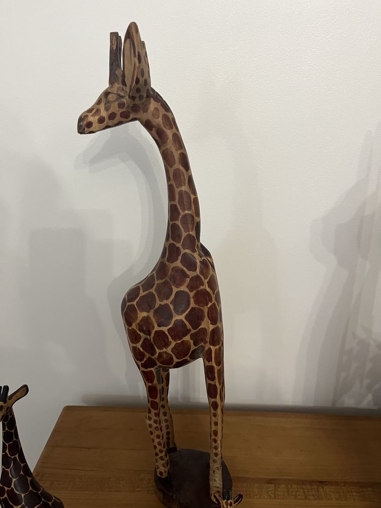 3 Girafas de Madeira