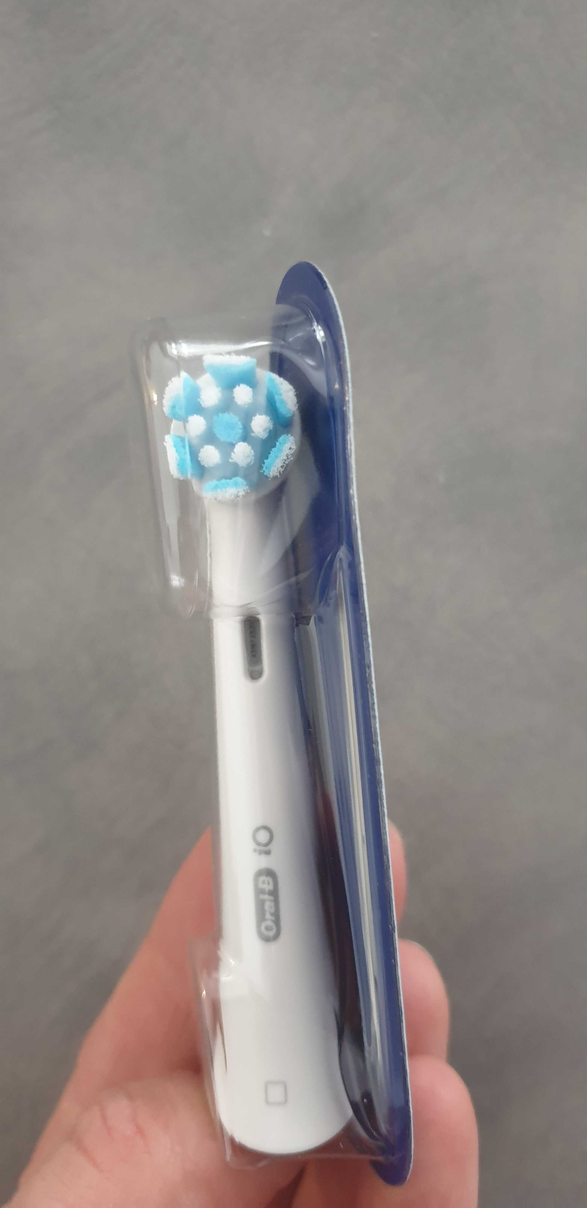 Końcówka oral-b io Gentle Care lub Ultimate Clean