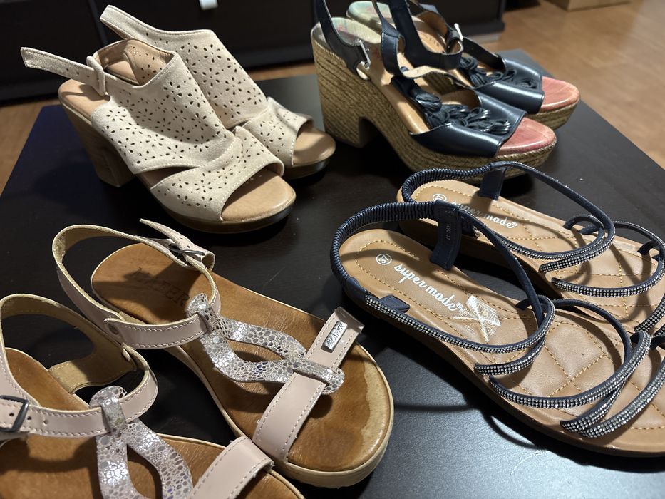 Sapatilhas e sandalias