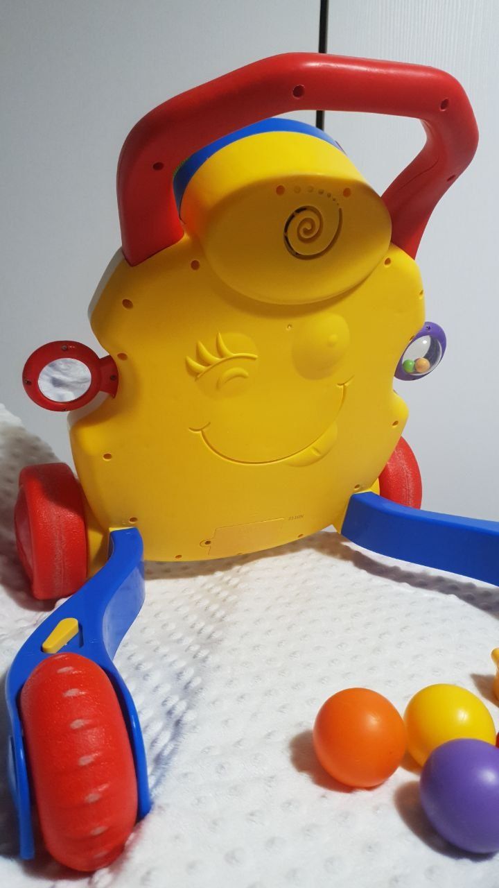 Ходунки ( толокар) Chicco